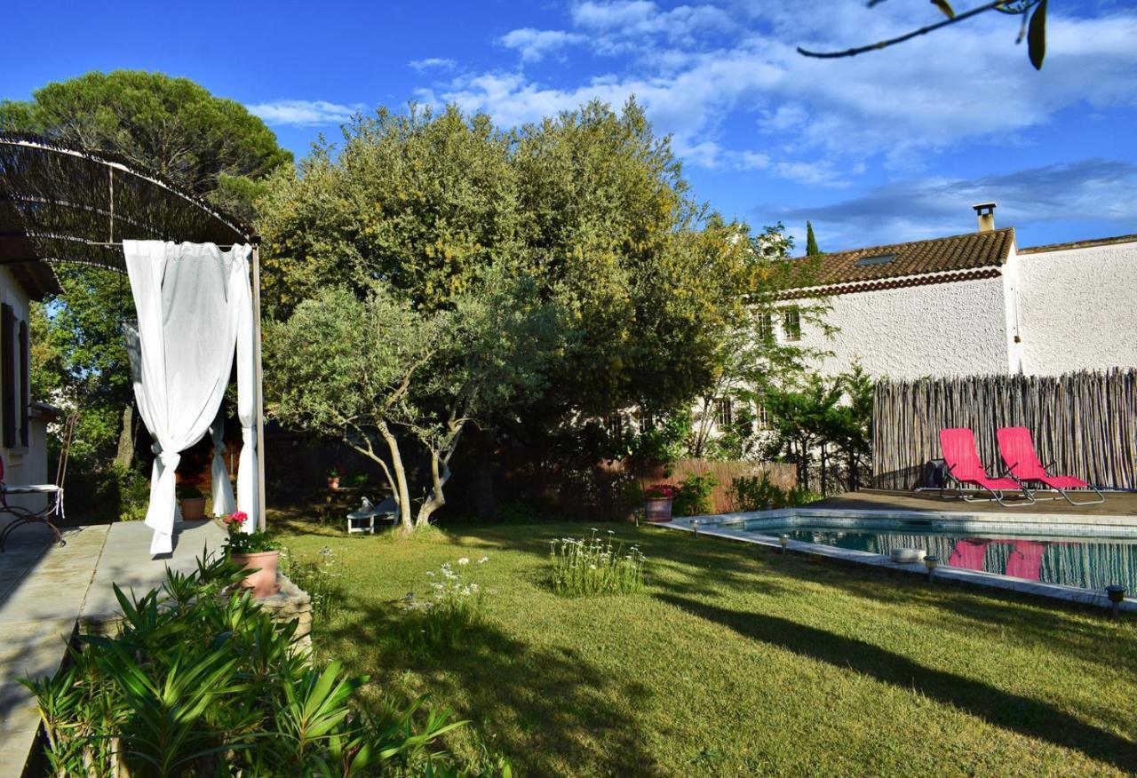 Hotel Saba à Cabrières-dʼAvignon Extérieur photo